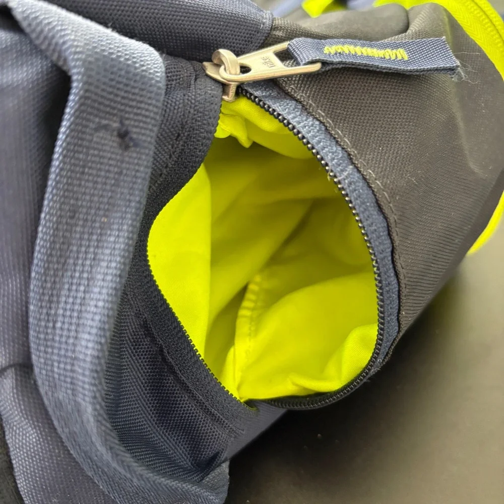 Nike MVP Edge Baseball Backpack Large Navy Blue Water Resistant Sports Equipment